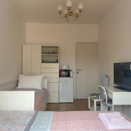 Mirela'S Private Room With Key, Ac, Lift & Balcony In The Center Of Nice On The Cote D'Azur Exteriér fotografie
