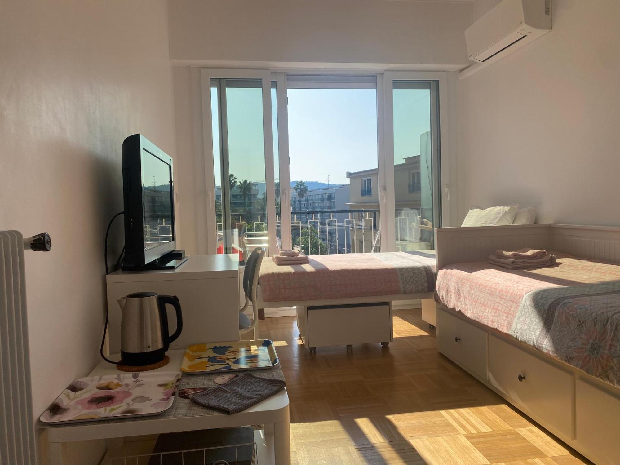 Mirela'S Private Room With Key, Ac, Lift & Balcony In The Center Of Nice On The Cote D'Azur Exteriér fotografie
